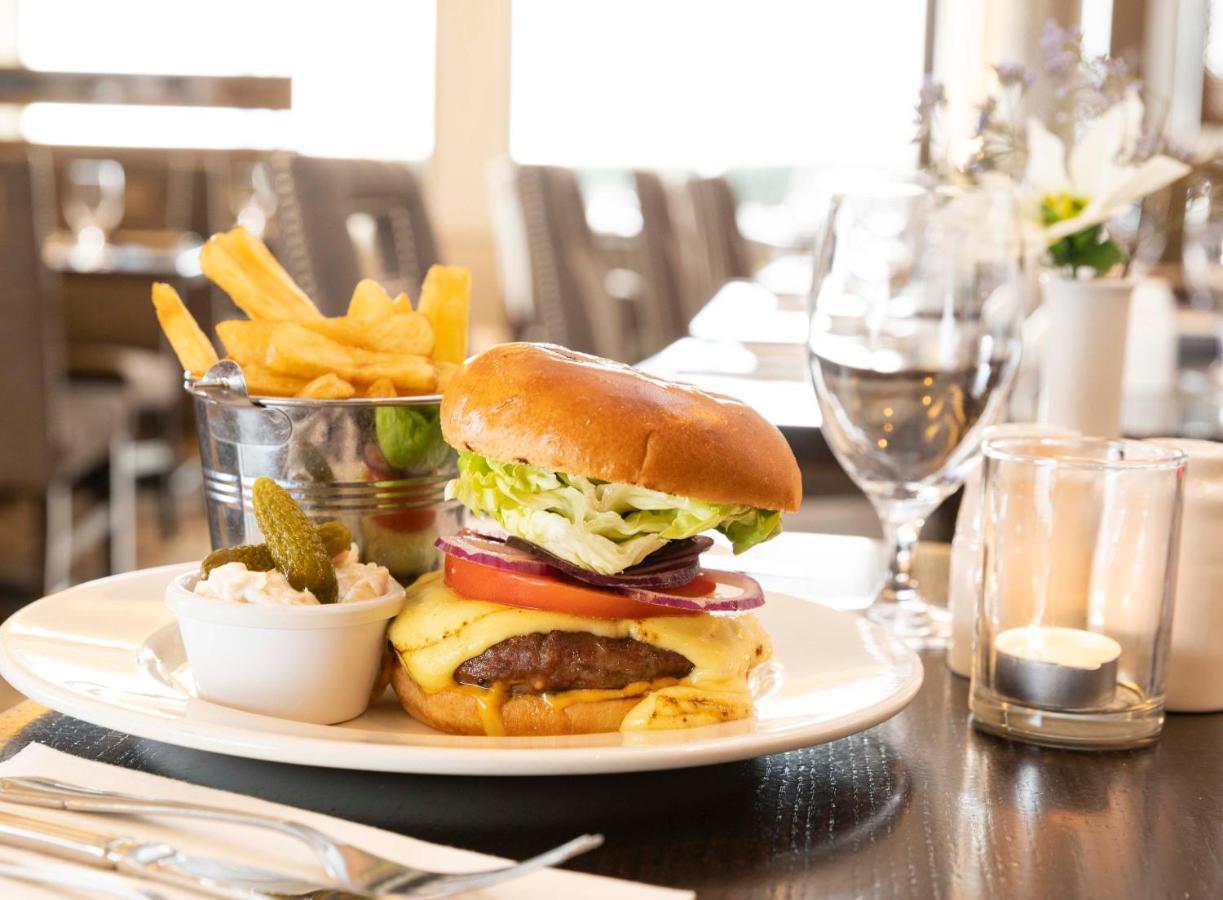 Schull Harbour Hotel & Leisure Centre Bagian luar foto